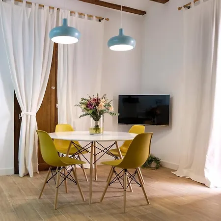 La Moma & Apartment