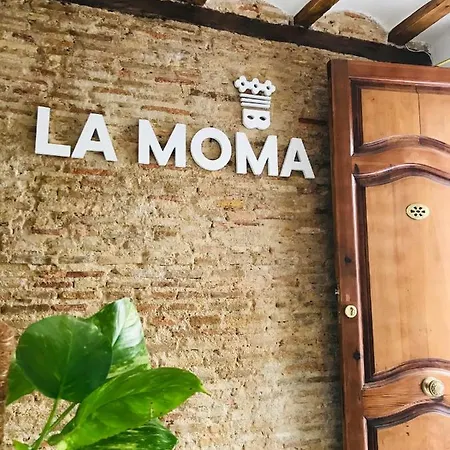 Apartment La Moma & *